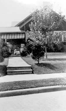 Young evacuees, children of Hoover Employees sent to USA in WWII:Peter's family home - 3417 Cleverland Avenue