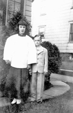 Young evacuees, children of Hoover Employees sent to USA in WWII: Dari and Nick