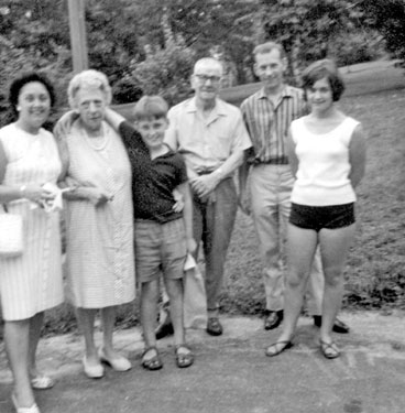 Young evacuees, children of Hoover Employees sent to USA in WWII: Reunion - from left, Jackie, Nan, Nick, Uncle Bob, Bill and Fran.