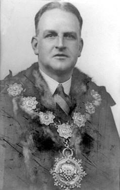 Arthur Sugden Esq., Mayor of Dewsbury, 1942 - 1943