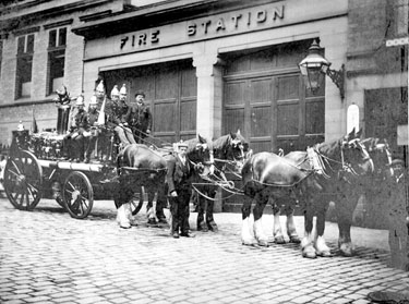 Horse drawn Fire Engine outside the old Princess Street Fire Station, Huddersfield