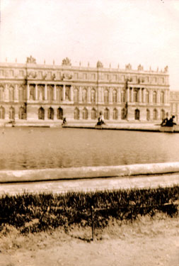 Wheelwright Grammar School Photo Album: 1920s/30s - Palace of Versailles