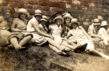 Wheelwright Grammar School Photo Album: 1920s/30s - Stuents Wheelwright Grammar School, exams over
