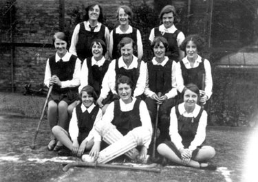 Wheelwright Grammar School Photo Album: 1920s/30s - Second Eleventh