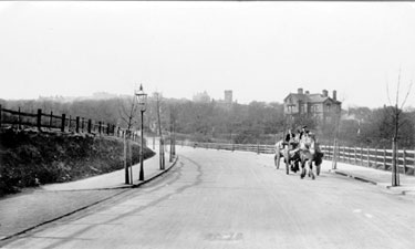 Upper Batley from Heaton Road, Batley (Postcard). Alton Lodge to right of photograph, above horse and cart, since been pulled down.