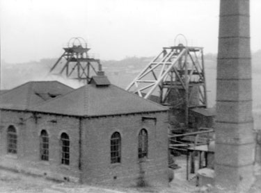 West End Colliery, Upper Batley - At one time the colliery was owned by Major Critchley of Batley Hall, when it played a big part along with Batley Colliery in the economic life of Batley.