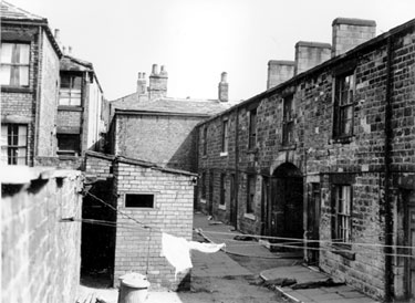 BOROUGH OF BATLEY, PROVIDENCE STREET (FIRST STAGE SSIs COPY) - Longitudinal view of Yard 1, New Street, also showing in the background the rear of properties in New Street and East Street.