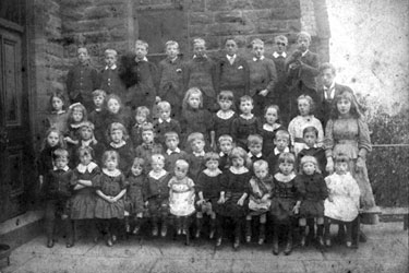 Group photograph - schoolchildren, Batley area?