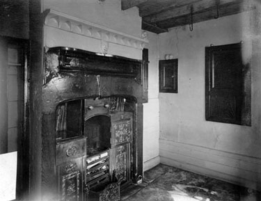 Doubting Castle, Thornhill, Dewsbury - interior view, fireplace
