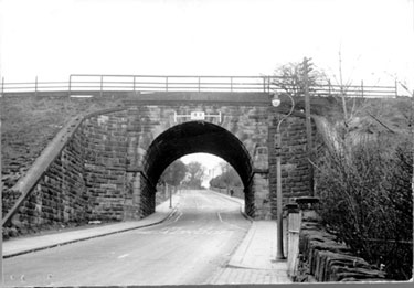 Disused railway bridge, over Batley Field Hill.