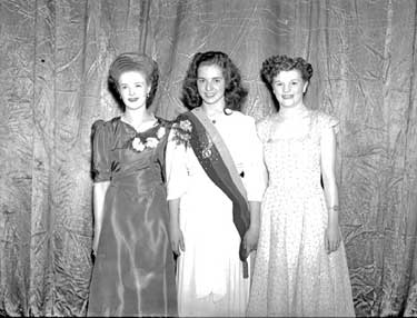 Miss Marjorie Hoyle, R.A.F.A. (Royal Air Force Association) Queen, with Miss Rowe and Miss Gothard 	