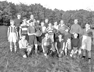 Group of Young Footballers: Alf, Young, Metcalf 	