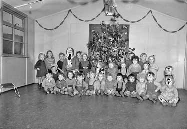 Kaye Stewart Childrens' Christmas Party 	