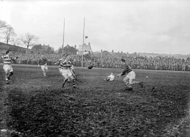 Rugby Match, Fartown 	