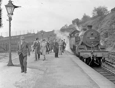 Last regular passenger train at Meltham Station 	