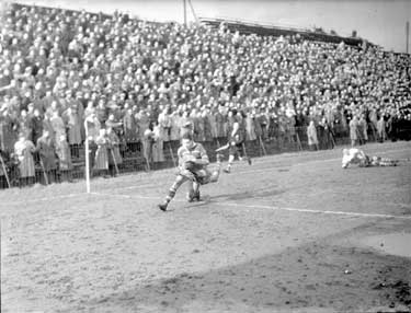 Rugby Match, Cracknell's first try 	