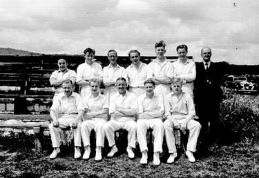 Holmfirth Cricket Team 	