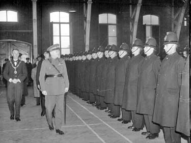 Inspection of Policemen by Lord Lieutentant 	