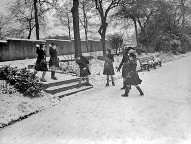 Snow fight in Greenhead Park, Huddersfield 	