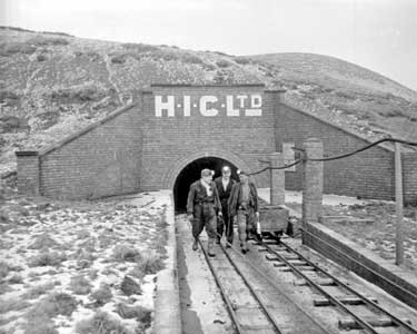 Private coal mine at Hepworth Iron Company 	