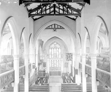 Huddersfield Parish church interior 	