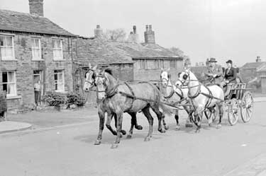 Horse and carriage at Lowerhouses, Huddersfield 	
