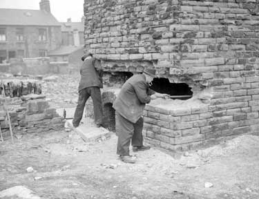 Felling of Well Mill chimney, Northgate, Huddersfield 	
