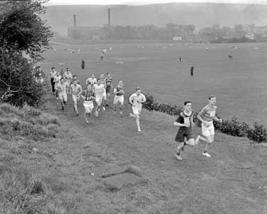 Cross country race at Leeds Road Playing Fields 	