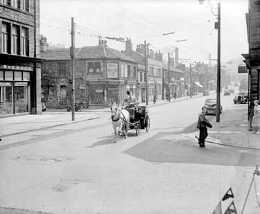 Horse and carriage, Wakefield Road, Aspley, Huddersfield 	