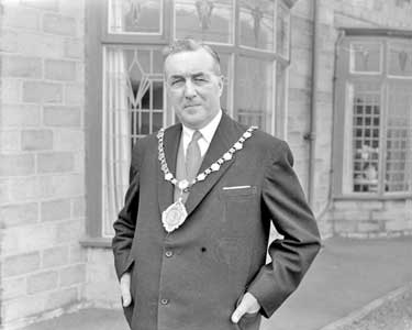 Councillor Vernon Hirst 	