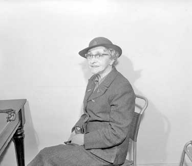 Mrs T. Cliffe of the Womens Voluntary Service 	
