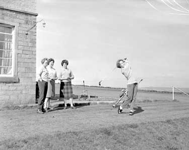 Lady golfers at Crosland Moor, Huddersfield 	