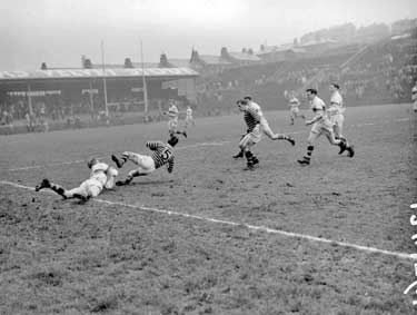 Rugby: Huddersfield v York at Fartown 	