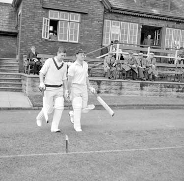 Cricket: Yorkshire Colts at Mirfield 	