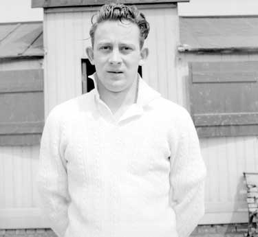 R Roebuck, Rastrick cricketer 	