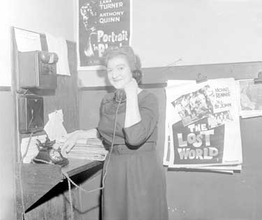 Mrs Cunnington, Savoy Cinema, Kirkburton, Huddersfield 	
