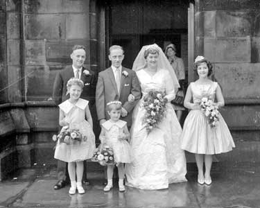 Gunby/Eastwood wedding Linthwaite, Huddersfield 	