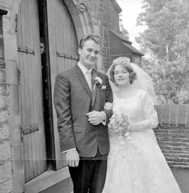 Bailey/Kaye wedding at Brockholes Methodist 	