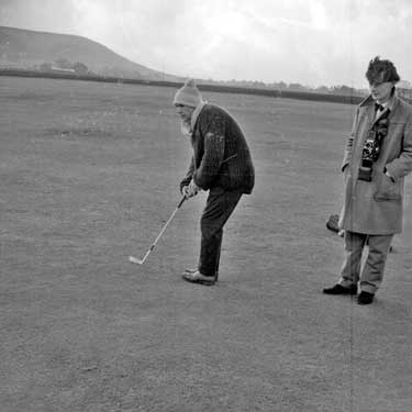 Huddersfield Town training, playing golf at Outlane 	