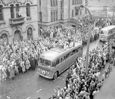 Civic Reception for Fartown Rugby Team, Ramsden Street, Huddersfield 	