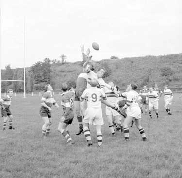 Huddersfield Rugby Union v Hull and East Riding 	