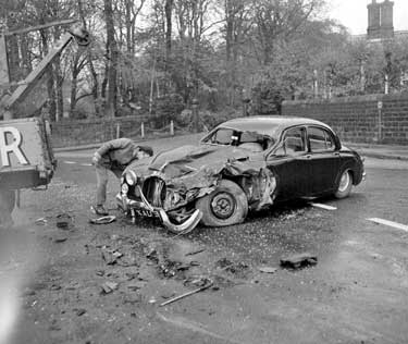 Jaguar crash at Honley, Huddersfield 	