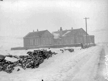 Clough Head School in snow 	