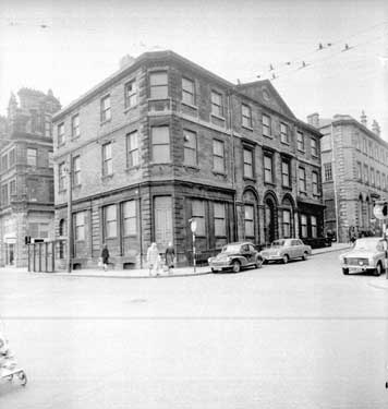 Old George Inn, St Peter's Street, Huddersfield 	
