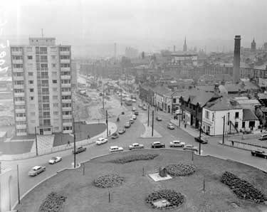 Northgate and Southgate, Huddersfield, from Richmond Flats 	