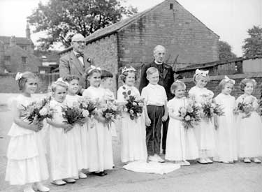 Honley Rose Queen Crowning 	