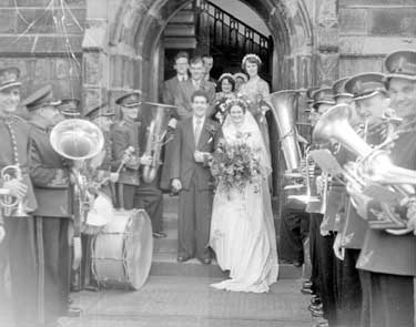 Thorp/Hodge Wedding, Parish Church, with Brass Band 	