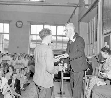 Presentation of Music Prize to Donald Sykes 	