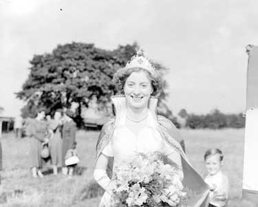 Miss Connie Noble, Coal Queen, Field Day, Grange Moor 	
