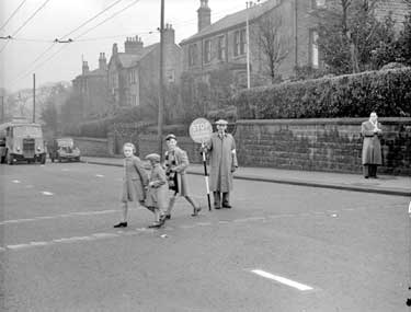 Children crossing road in Slaithwaite 	